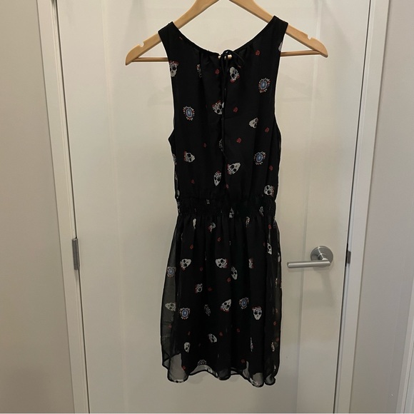 Zara skull dress - Picture 2 of 6